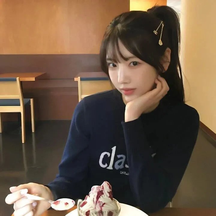 《热辣小红帽》